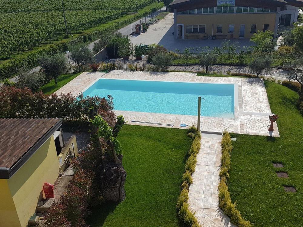 Albergo Quatro Pini Pozzolengo Bagian luar foto